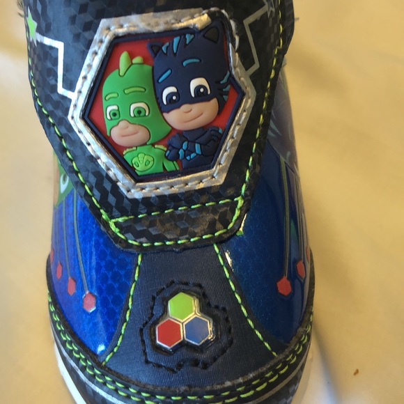 PJMASKS GEKKO / CATBOY Light-Up Velcro Close Sneakers - Picture 7 of 9